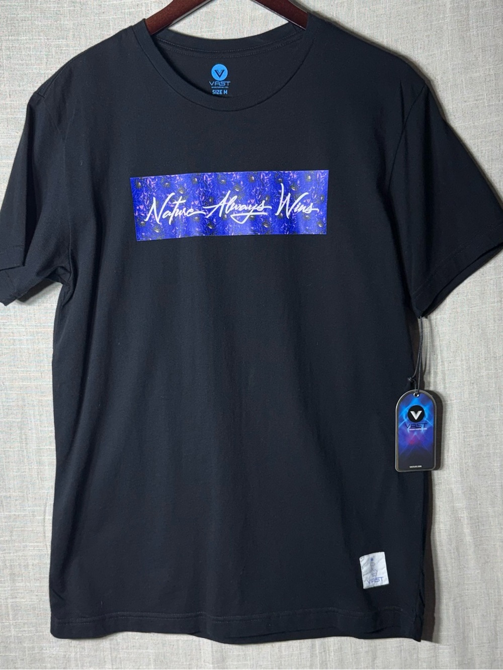 VAST Surf Men’s Black Nature Always Wins Box Graphic T-Shirt Medium NWT